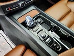 2018 XC60 Thumbnail 17