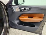 2018 XC60 Thumbnail 24
