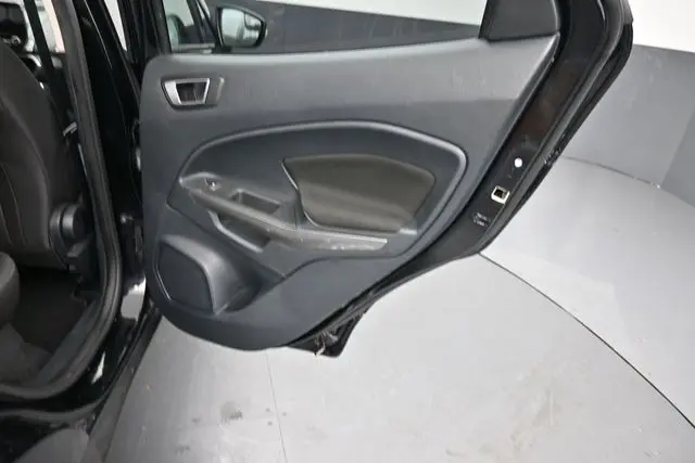 2018 Ford Ecosport - $11,799