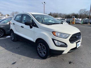 2020 Ford EcoSport with Diamond White Exterior