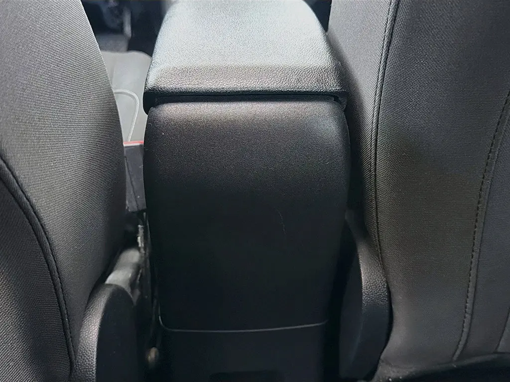 2020 Ford Ecosport - $10,199