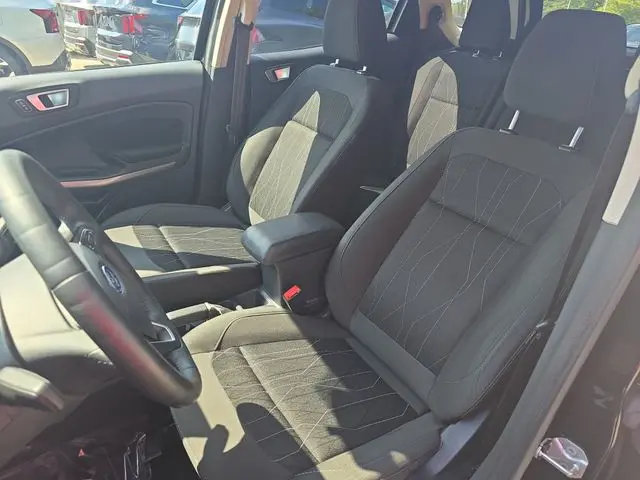 2019 Ford Ecosport - $9,299