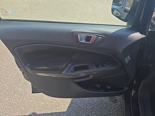 2019 Ford Ecosport - $9,299