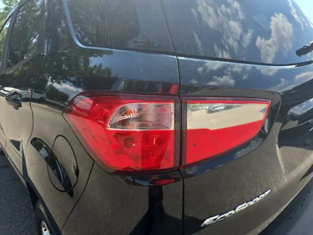 2019 Ford Ecosport - $9,299