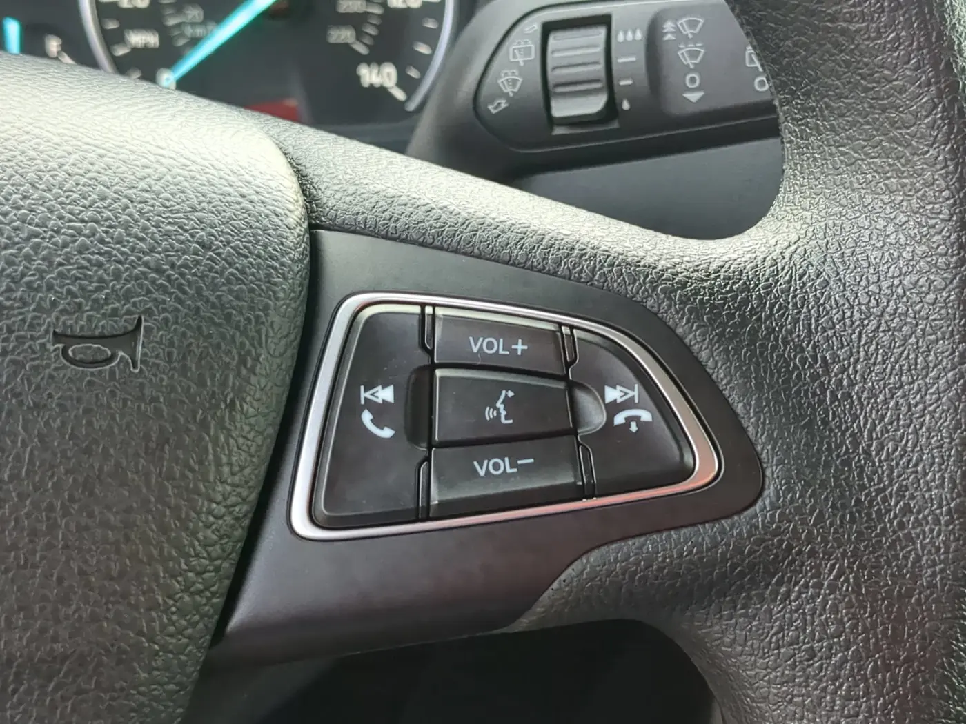 2021 Ford Ecosport - $17,043