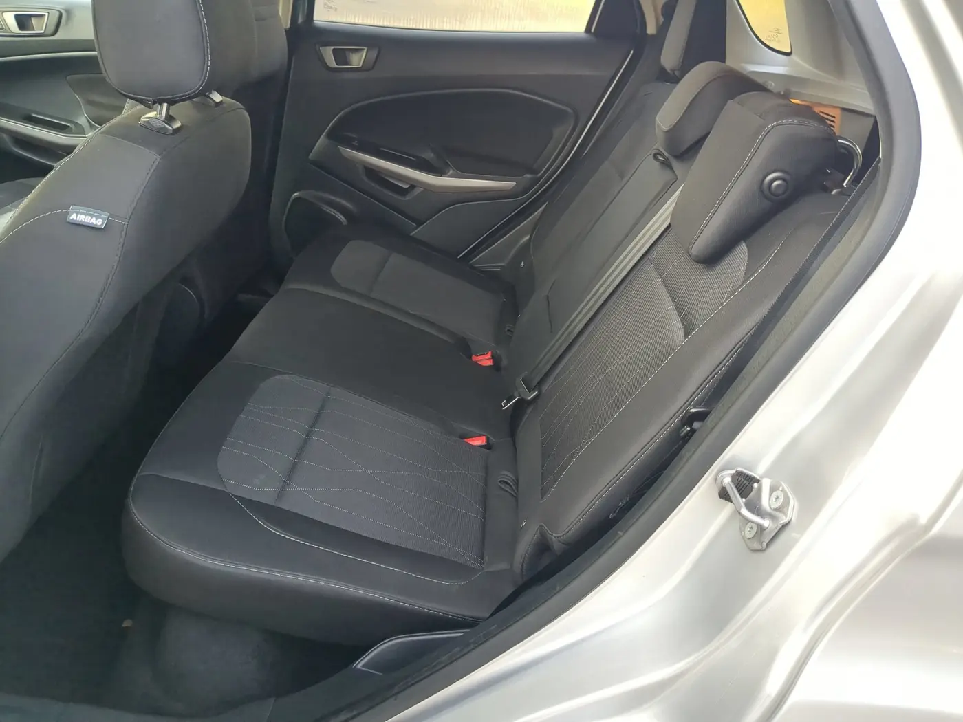 2021 Ford Ecosport - $17,043