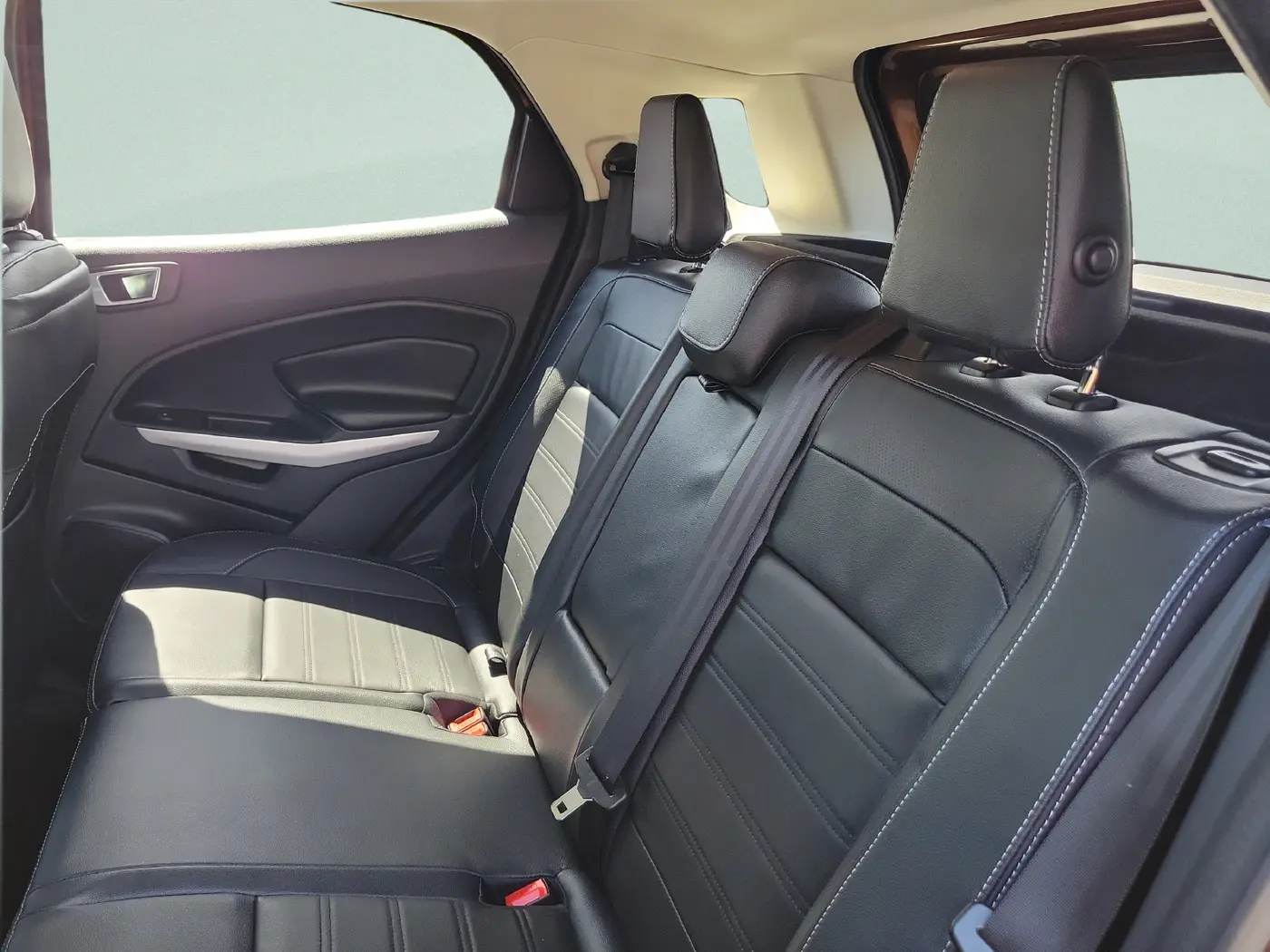 2019 Ford Ecosport - $12,499