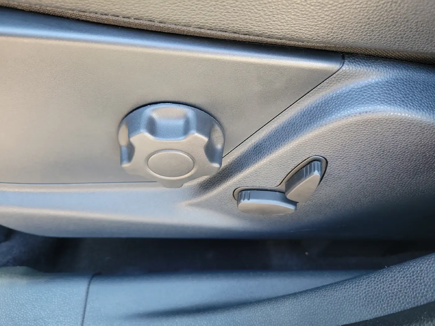 2019 Ford Ecosport - $12,499