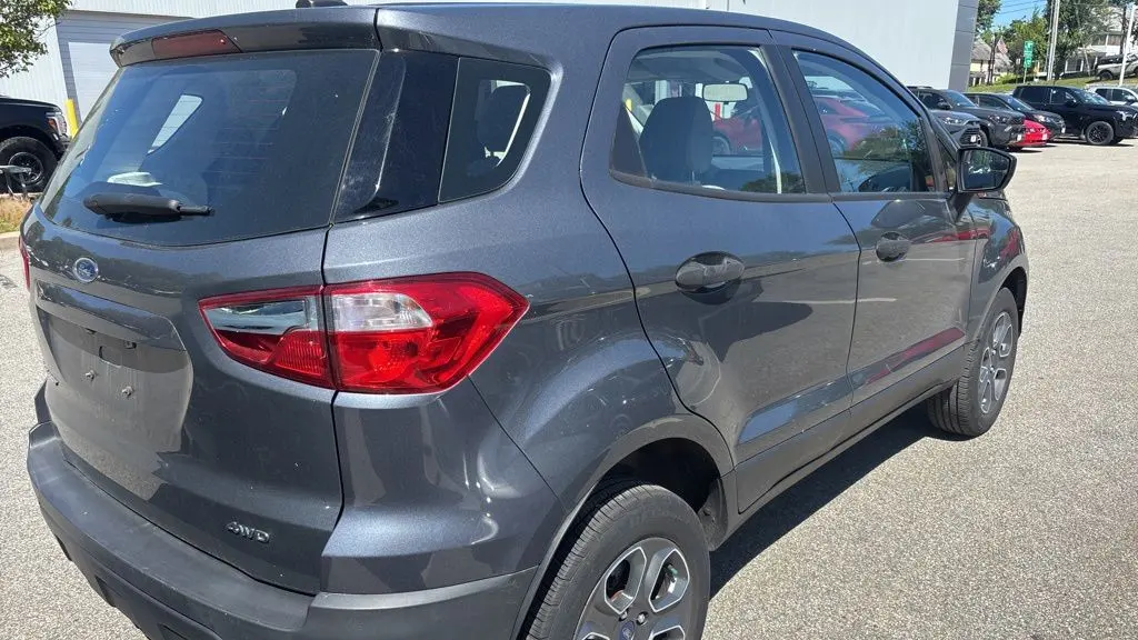 2022 Ford EcoSport S