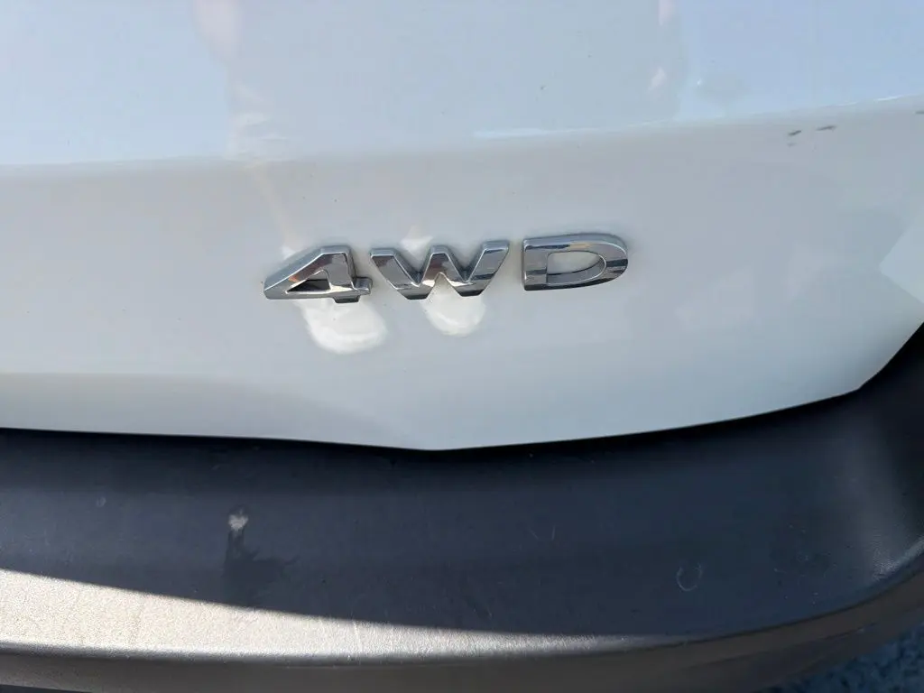 2022 Ford Ecosport - $13,785
