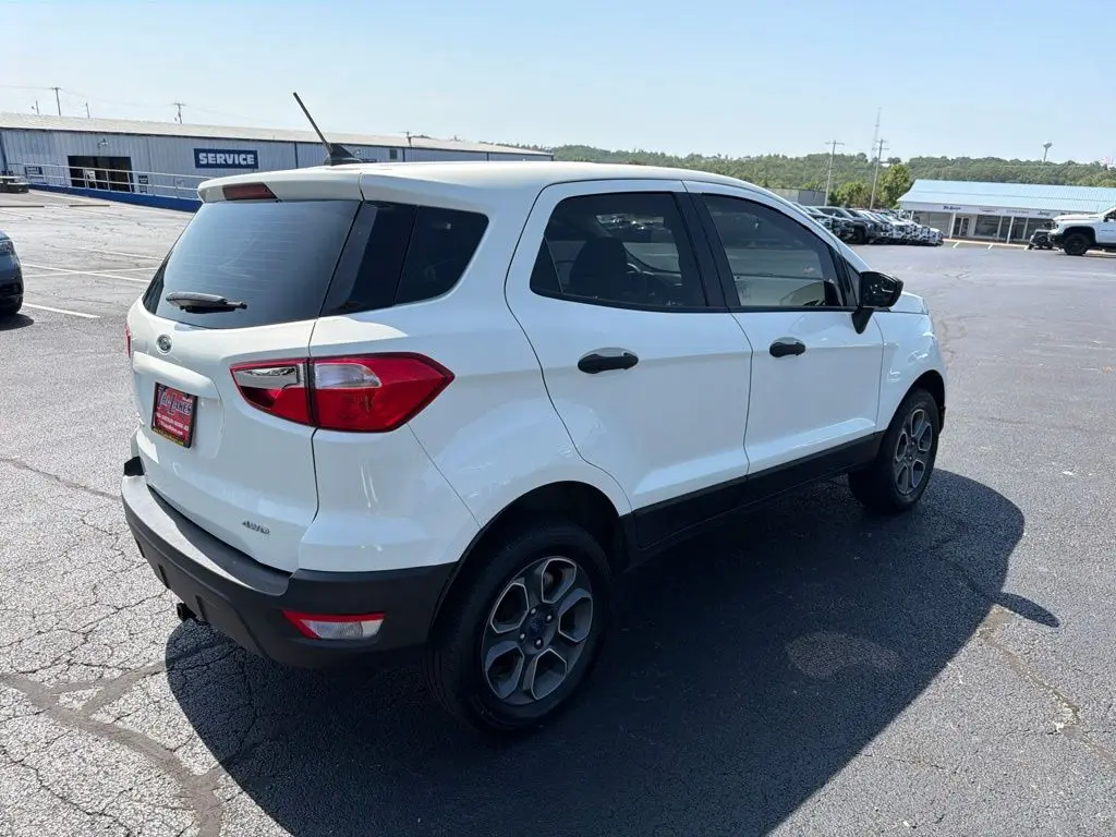 2022 Ford Ecosport - $13,785