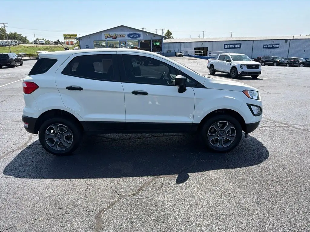 2022 Ford Ecosport - $13,785