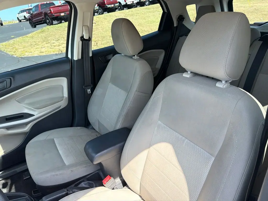 2022 Ford Ecosport - $13,785