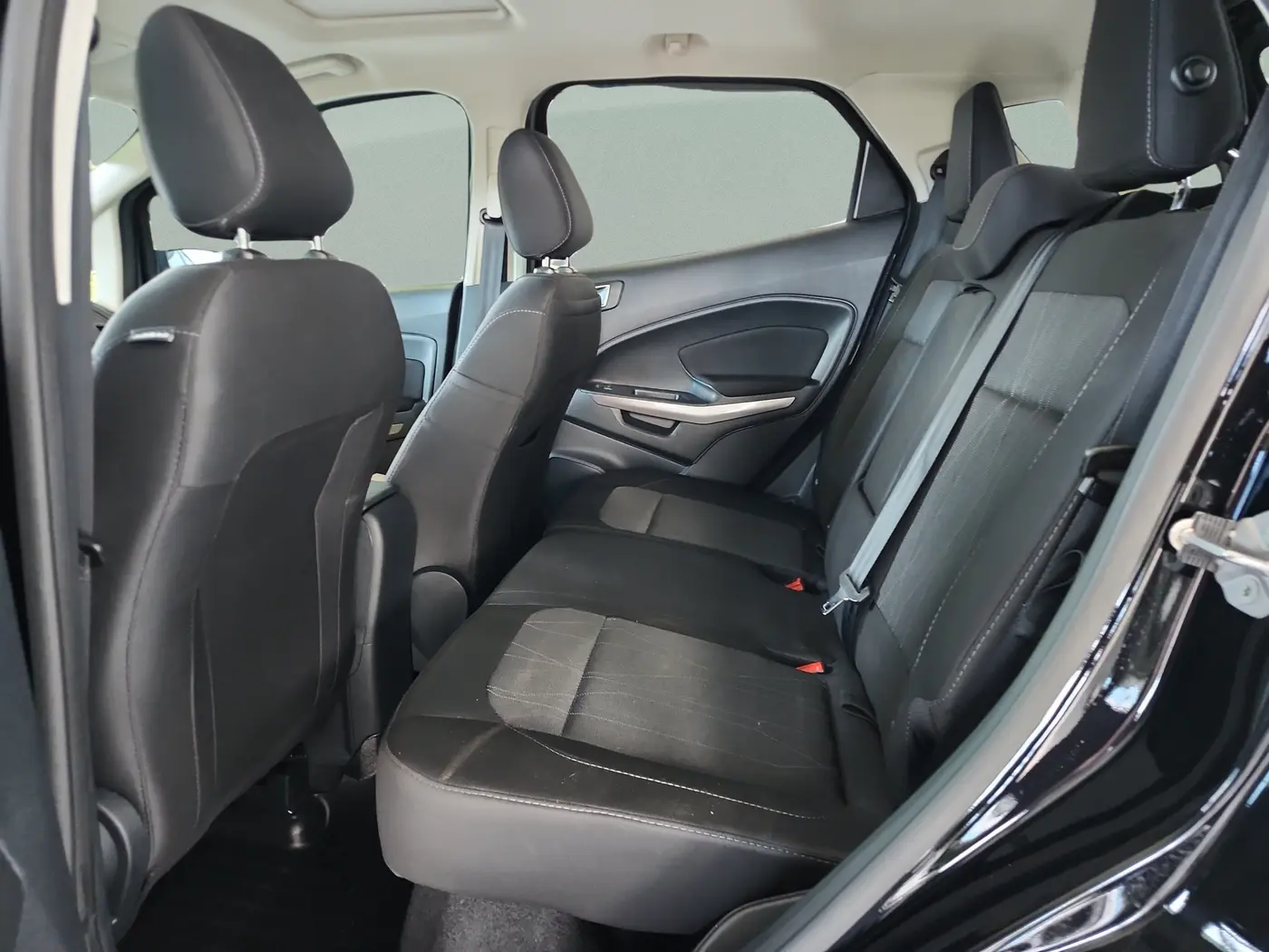 2022 Ford Ecosport - $19,000