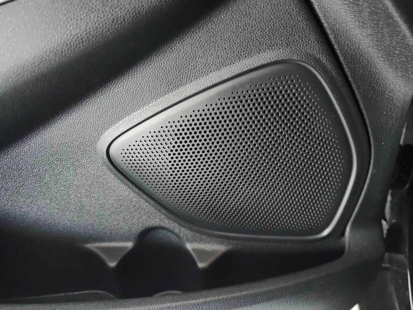 2022 Ford Ecosport - $19,000