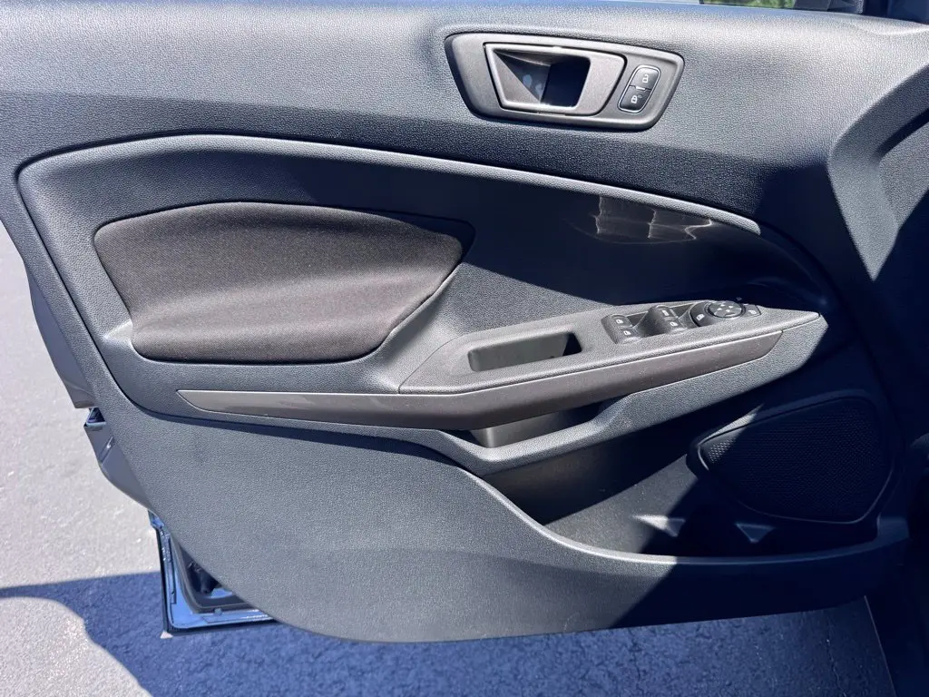 2020 Ford Ecosport - $13,637