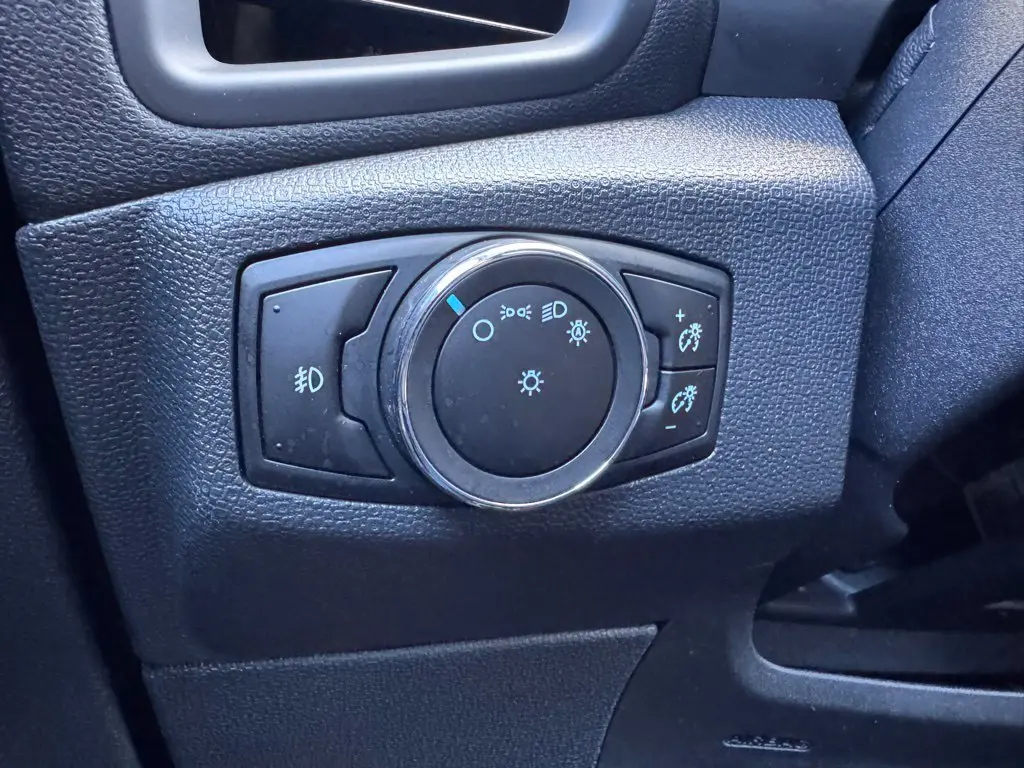 2020 Ford Ecosport - $13,637