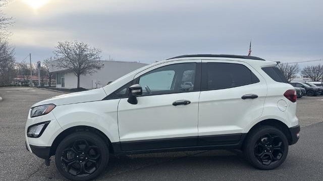2022 Ford EcoSport SES