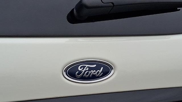 2022 Ford EcoSport SES