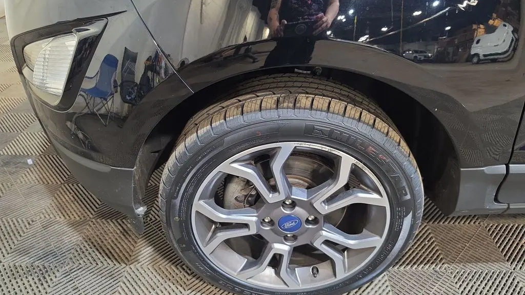 2020 Ford EcoSport SES