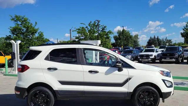 2022 Ford EcoSport SES