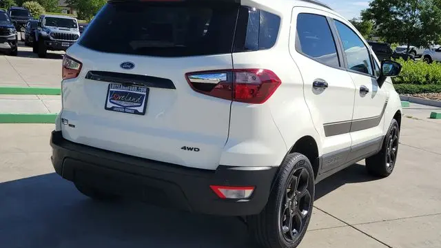 2022 Ford EcoSport SES