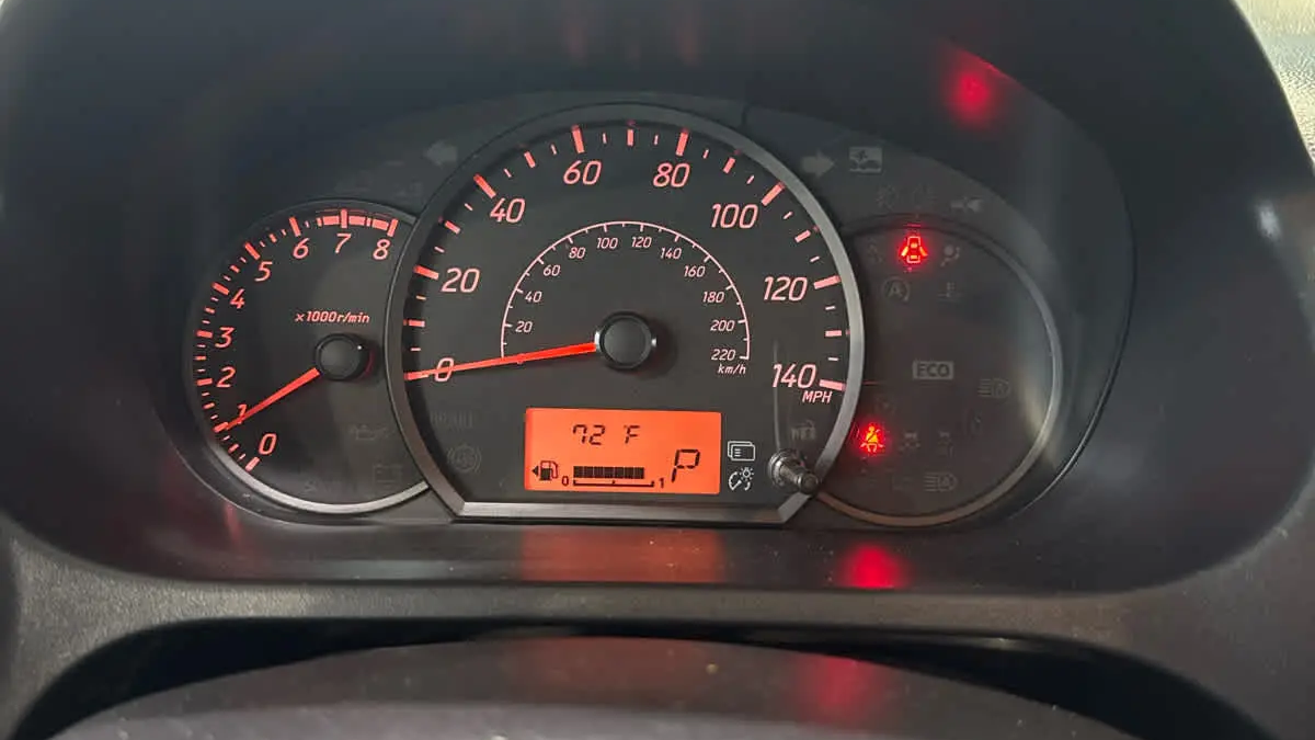 2023 Mitsubishi Mirage ES