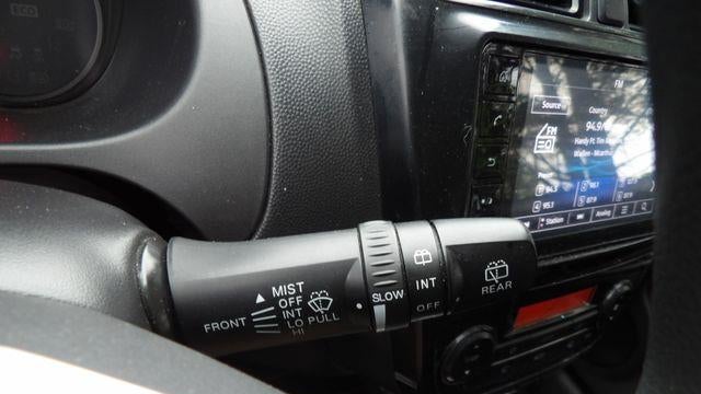 2022 Mitsubishi Mirage ES