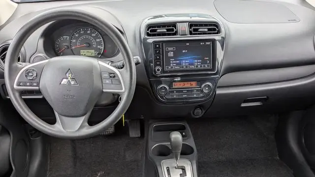 2022 Mitsubishi Mirage ES