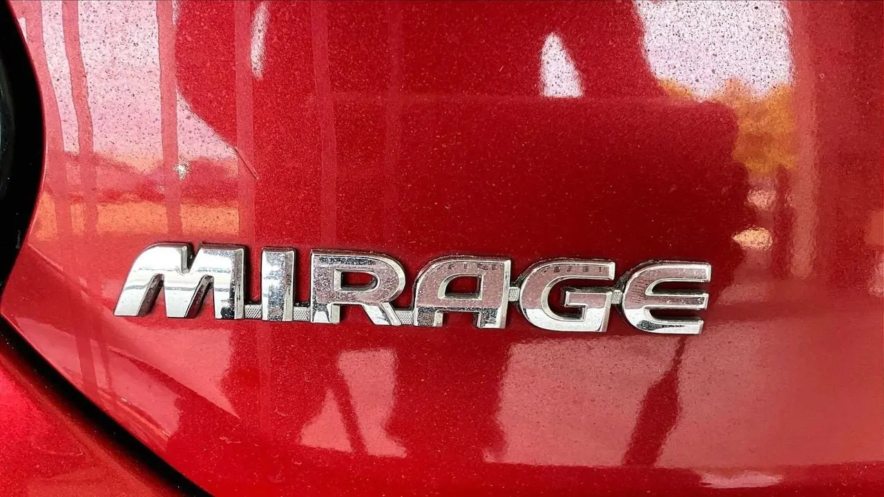 2022 Mitsubishi Mirage ES