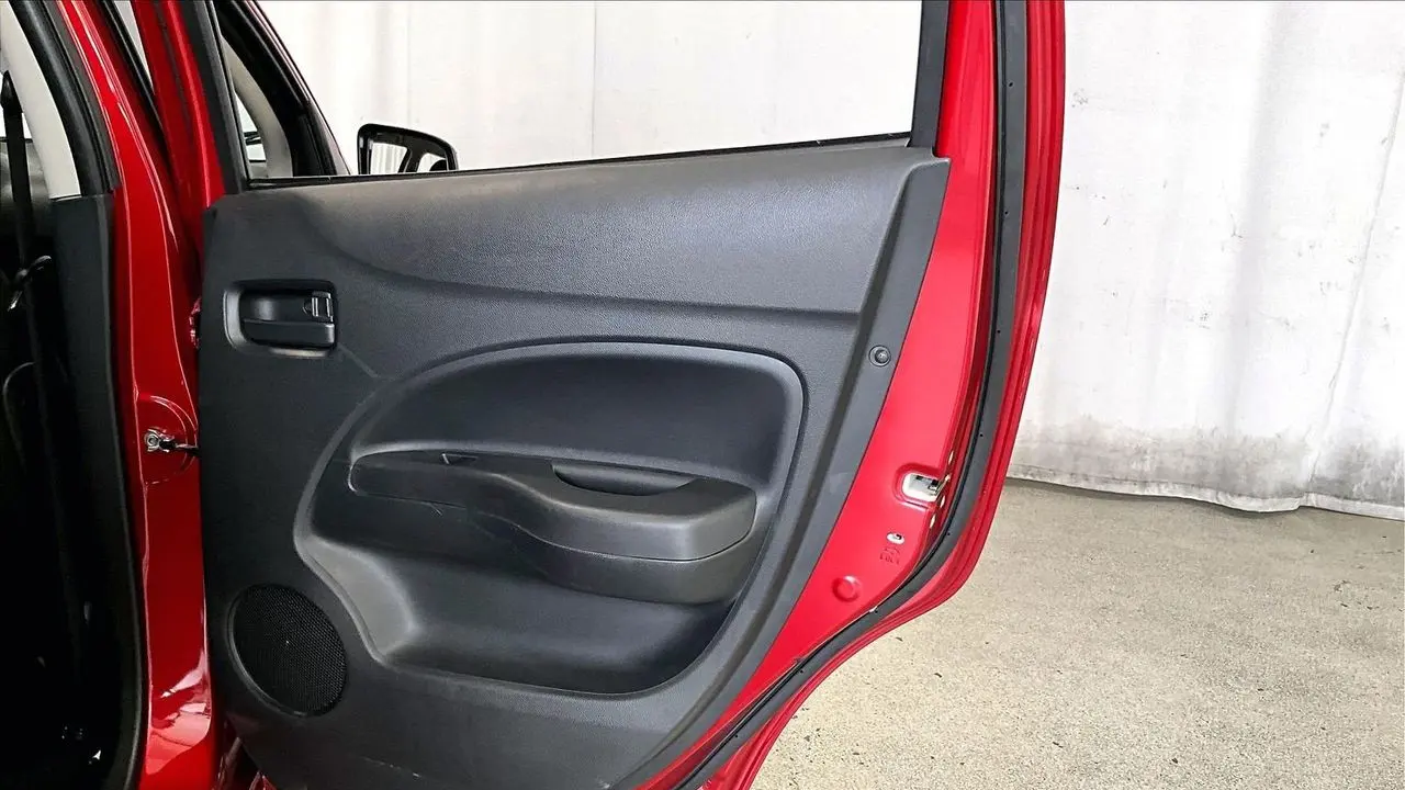 2022 Mitsubishi Mirage ES