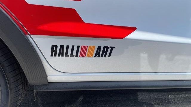 2024 Mitsubishi Mirage SE