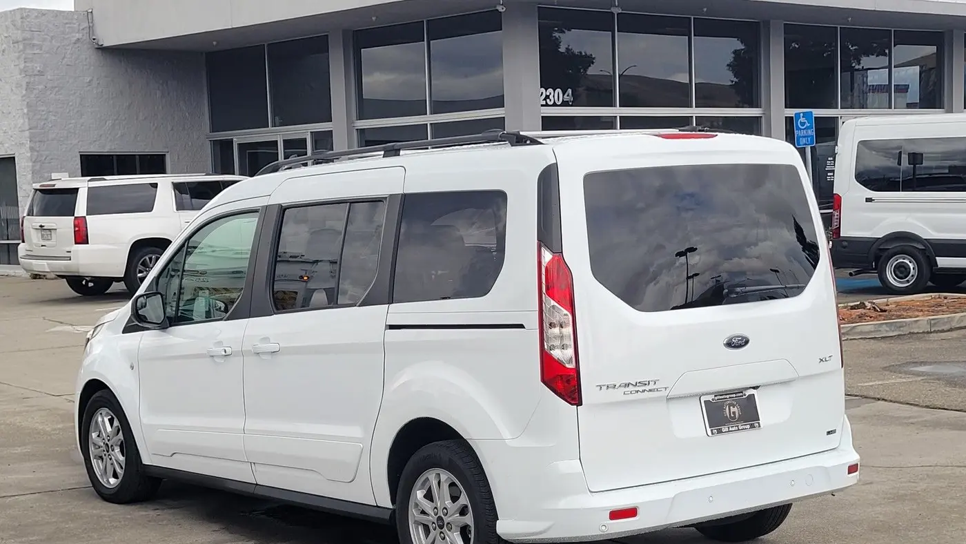 2023 Ford Transit Connect XLT
