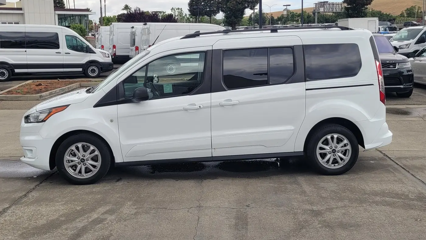 2023 Ford Transit Connect XLT