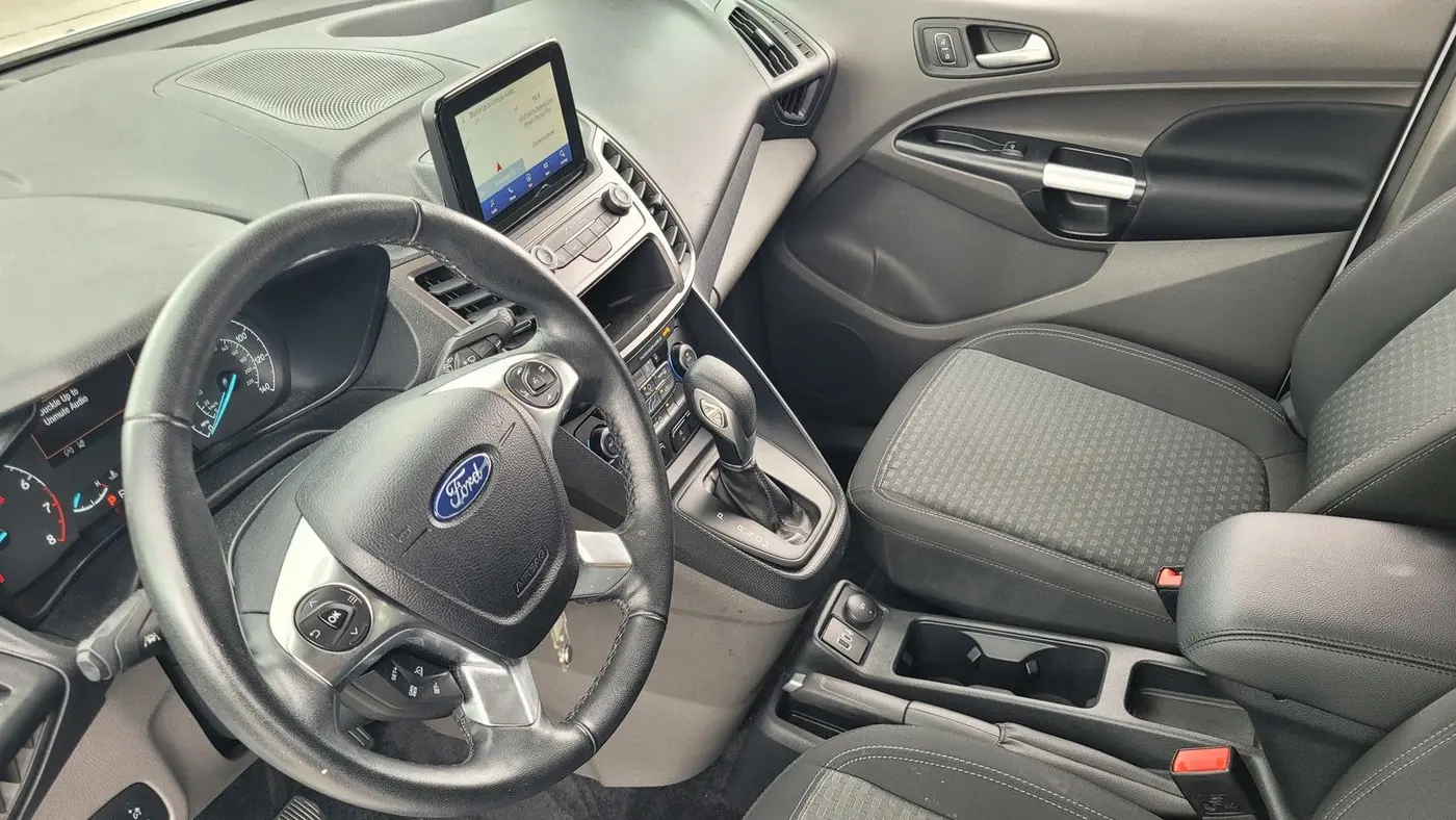2023 Ford Transit Connect XLT