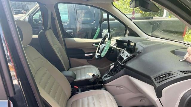 2023 Ford Transit Connect XLT