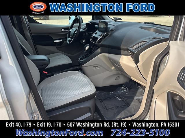 2022 Ford Transit Connect - $22,900