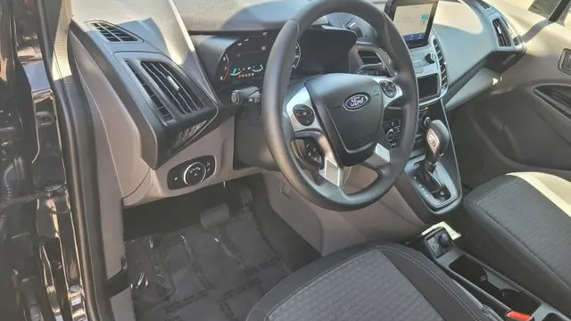 2023 Ford Transit Connect XLT