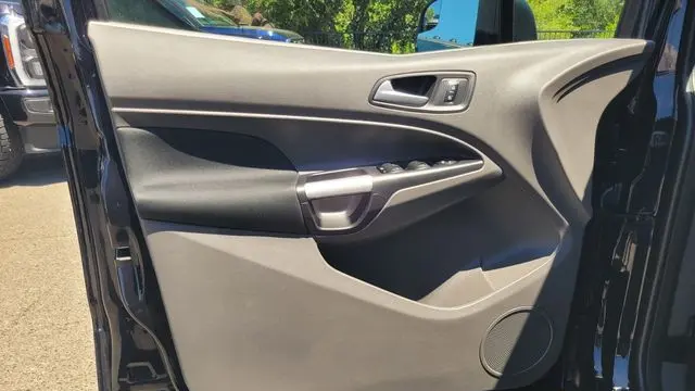 2023 Ford Transit Connect XLT