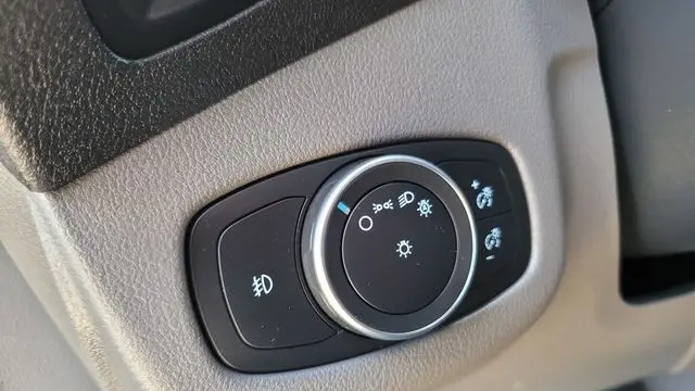 2023 Ford Transit Connect XLT