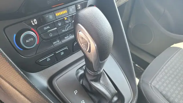 2023 Ford Transit Connect XLT