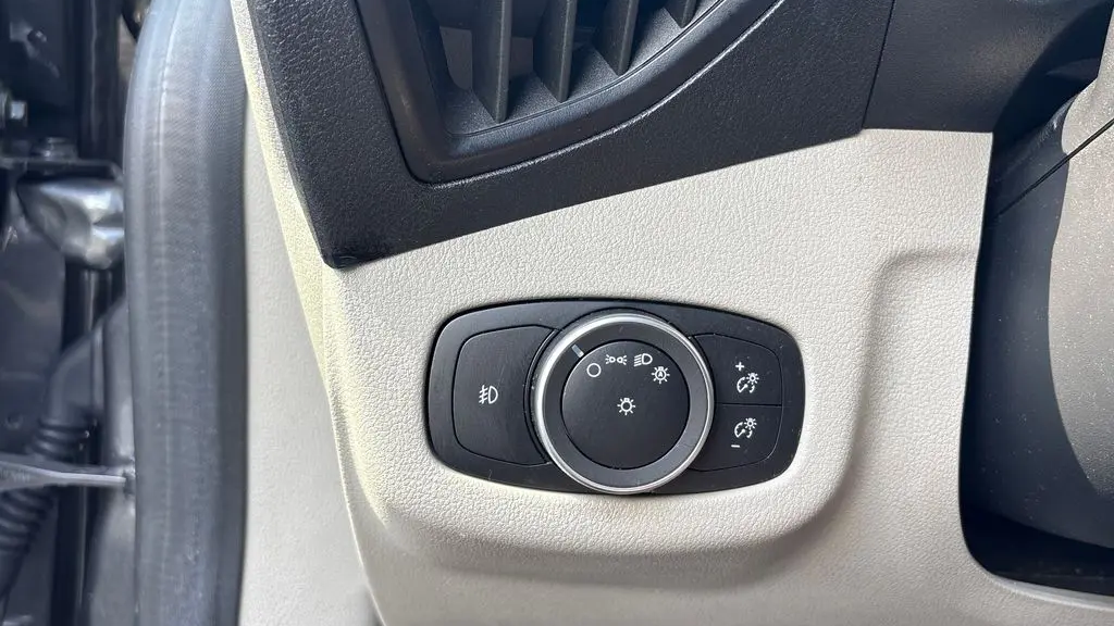 2023 Ford Transit Connect XLT