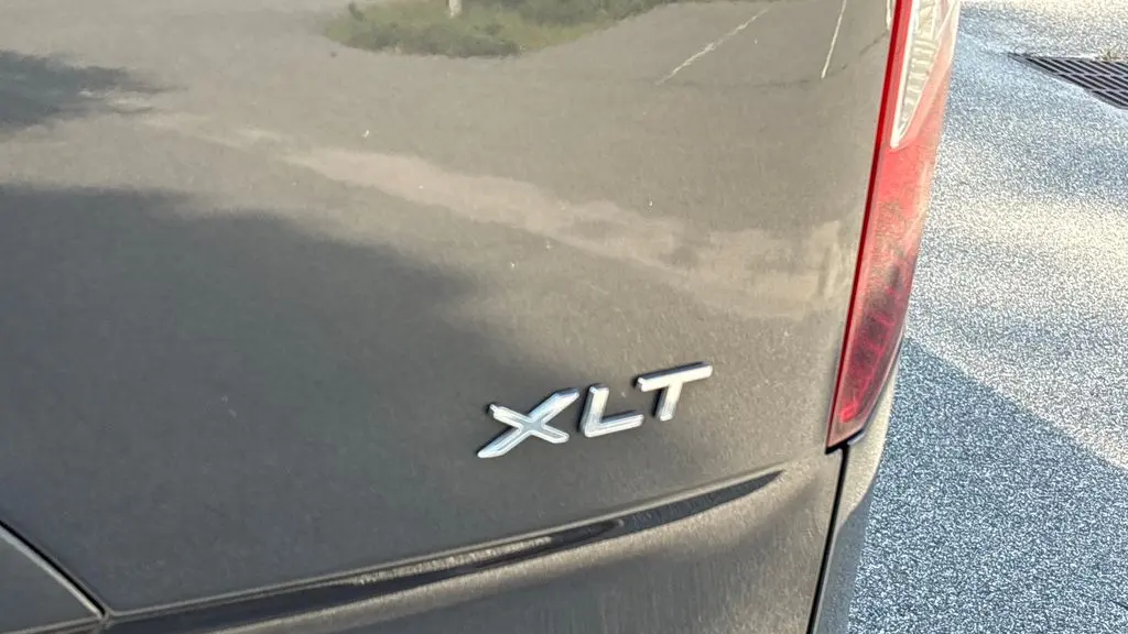 2023 Ford Transit Connect XLT
