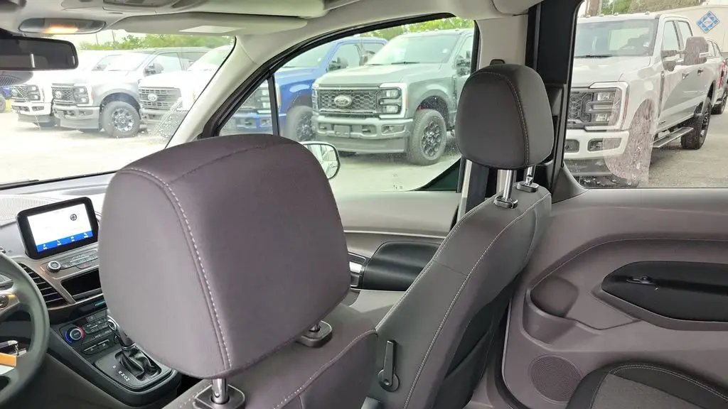 2023 Ford Transit Connect XLT