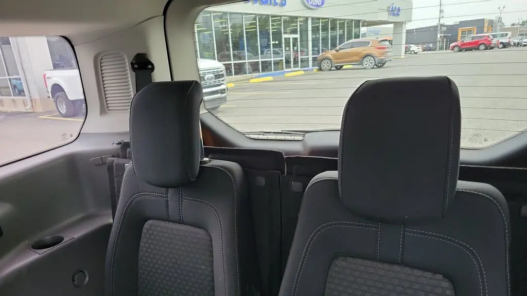2023 Ford Transit Connect XLT