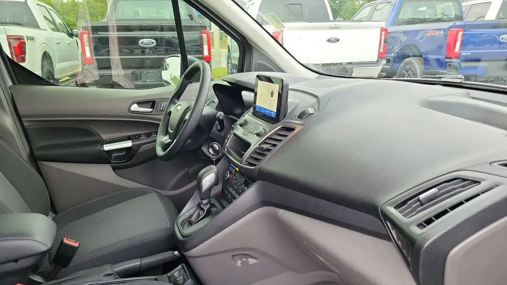 2023 Ford Transit Connect XLT