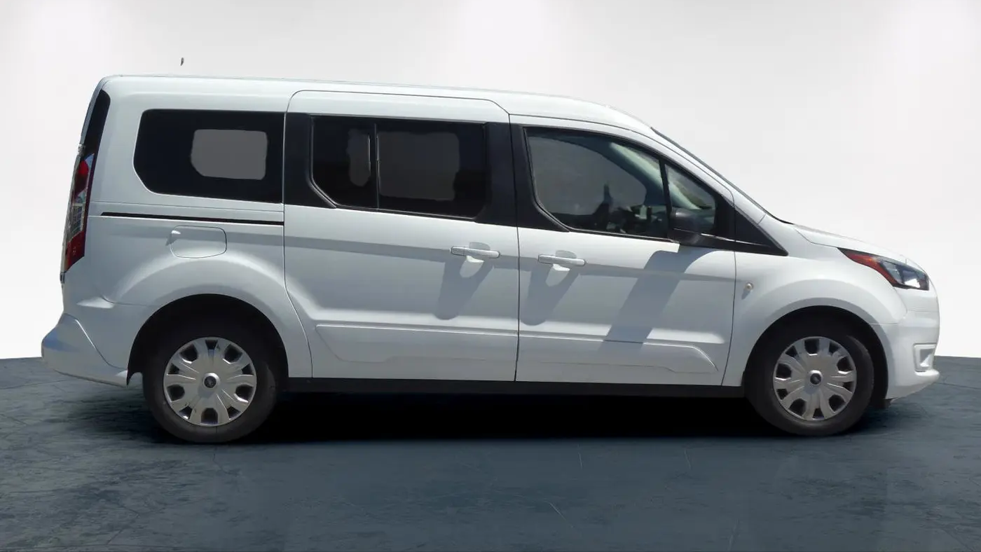 2023 Ford Transit Connect XLT