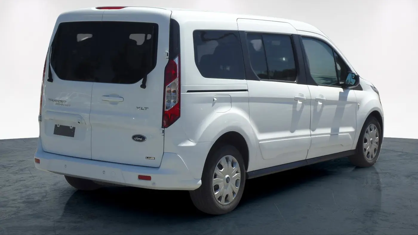 2023 Ford Transit Connect XLT