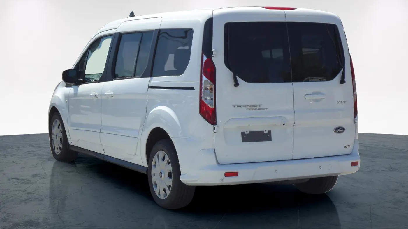 2023 Ford Transit Connect XLT