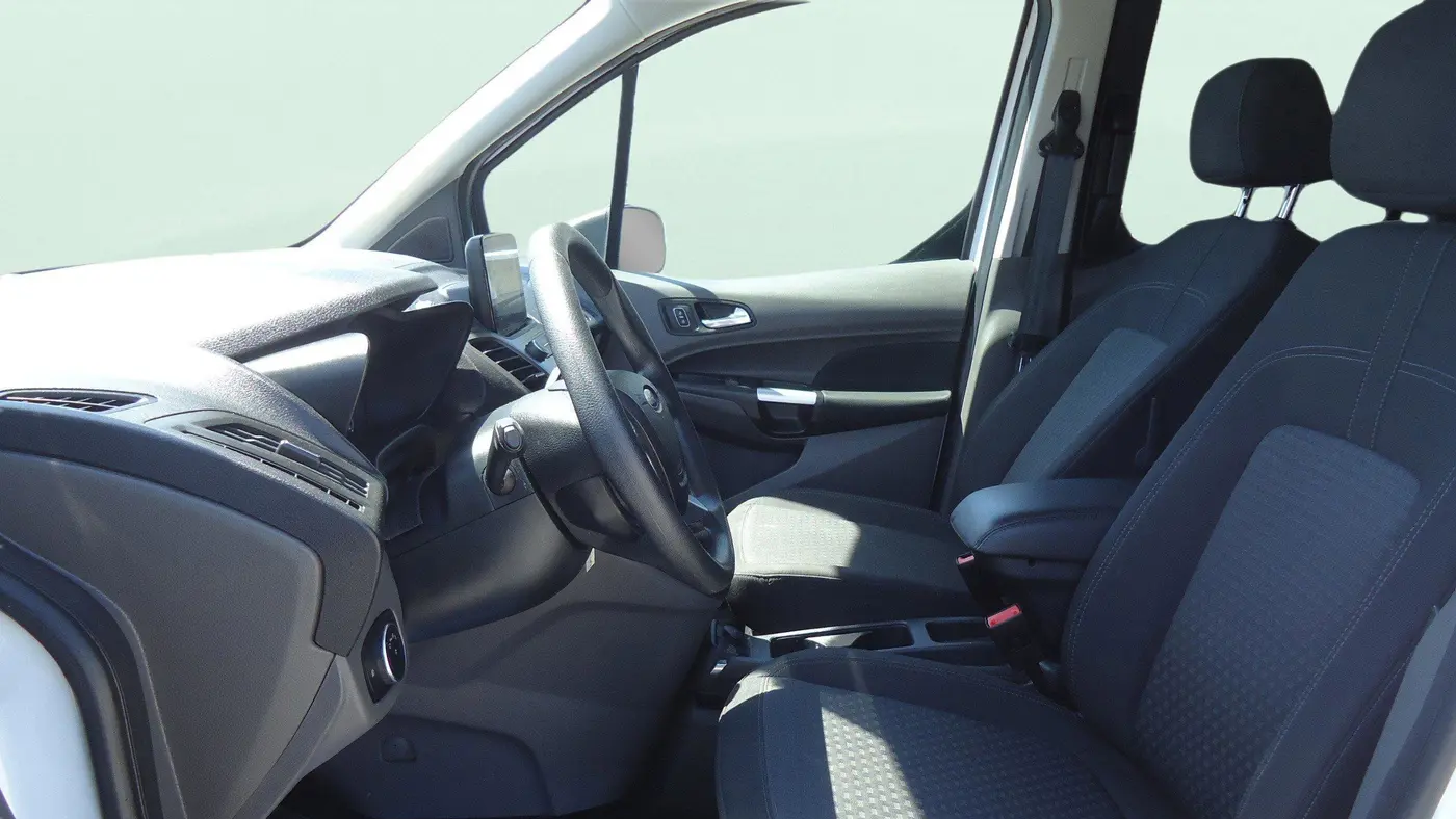 2023 Ford Transit Connect XLT